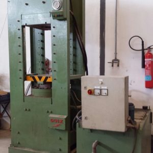 PRENSA GUIX 500MM X 500MM PISTON 400MM